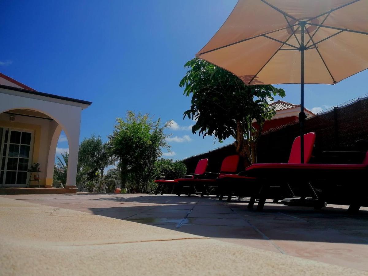 Villa Cheli Fuerteventura Golf Resort Калета де Фусте Екстериор снимка
