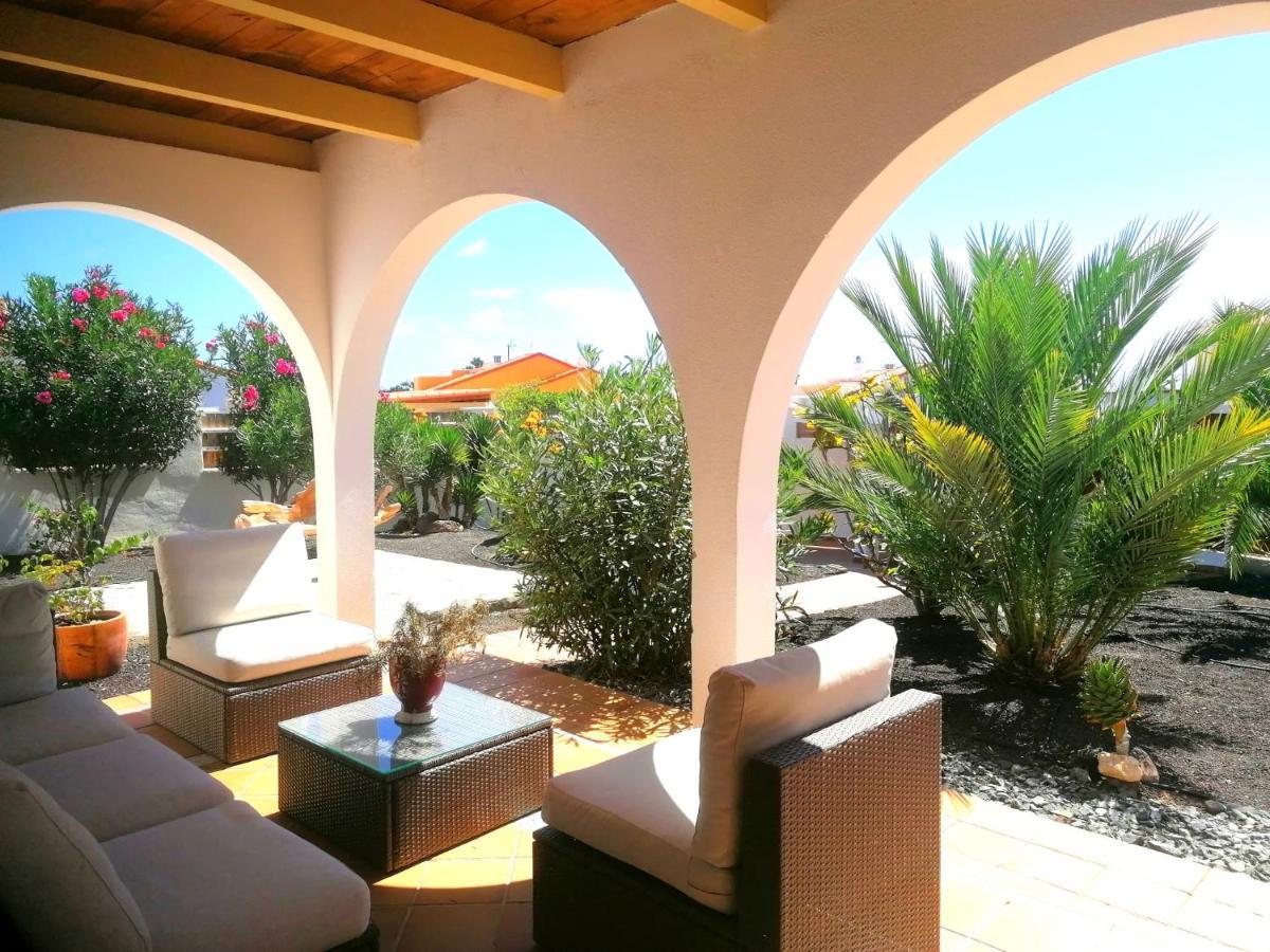 Villa Cheli Fuerteventura Golf Resort Калета де Фусте Екстериор снимка