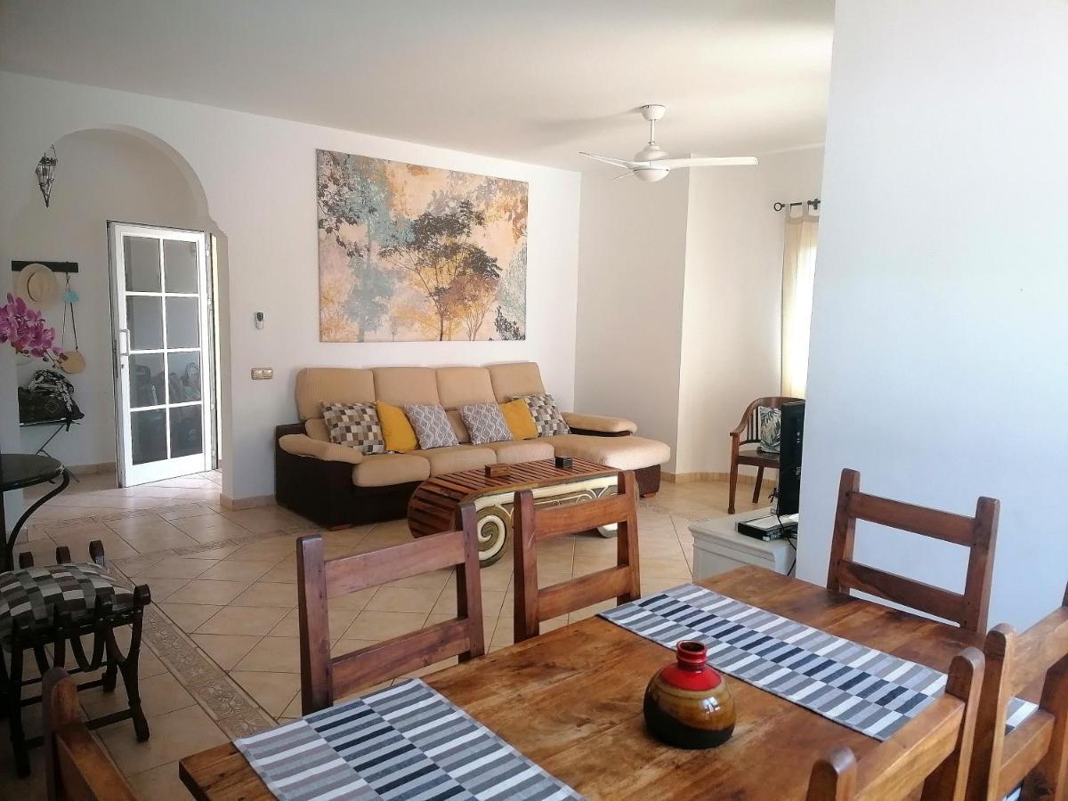 Villa Cheli Fuerteventura Golf Resort Калета де Фусте Екстериор снимка